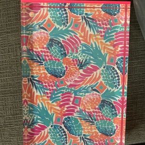 NWOT LILLY Pulitzer Goombay Smash Acrylic Frame